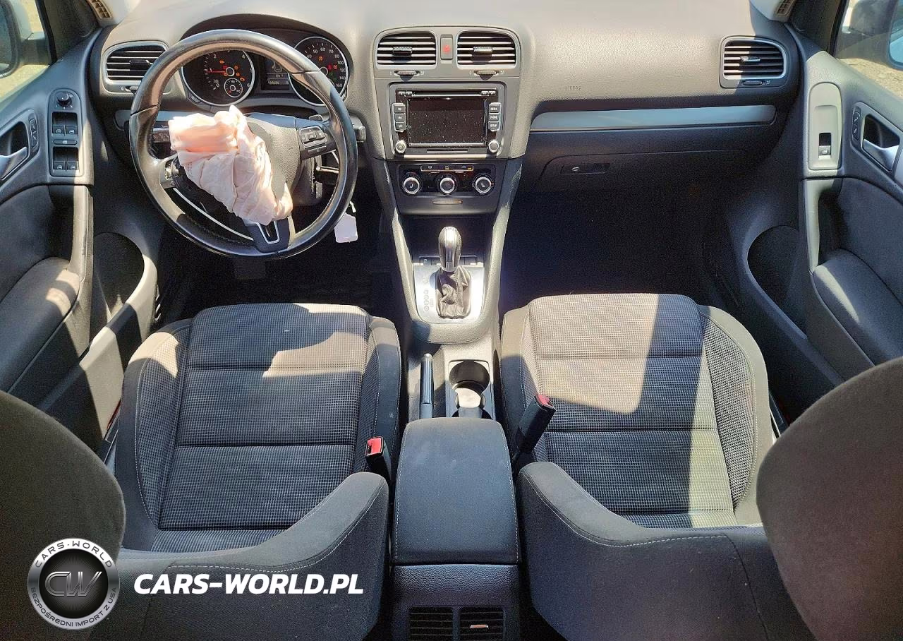 2013 Volkswagen Golf VIN:WVWDM7AJ0DW020838 - 8