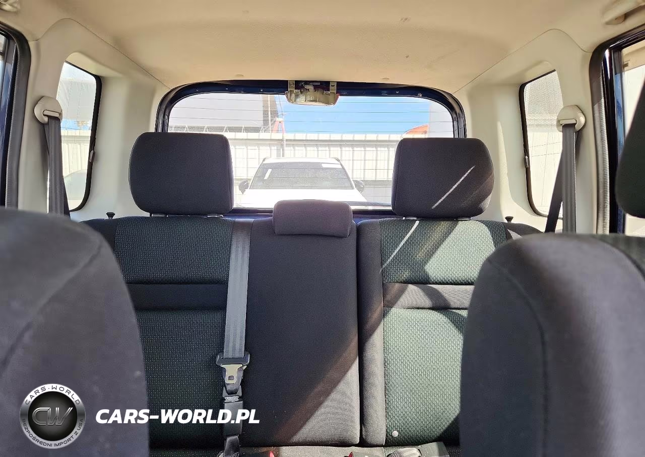 2006 Toyota Scion Xb VIN:JTLKT324664079049 - 10