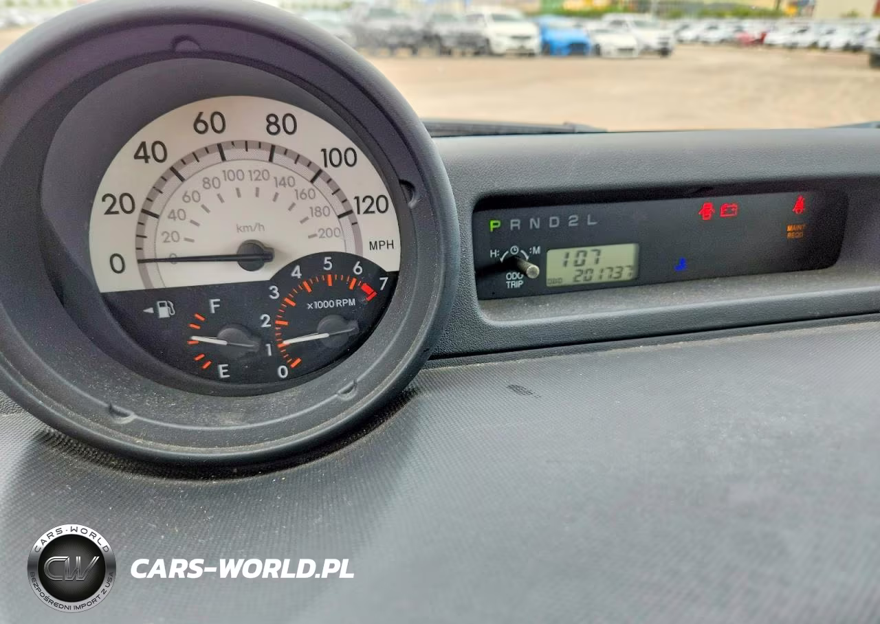2006 Toyota Scion Xb VIN:JTLKT324664079049 - 9