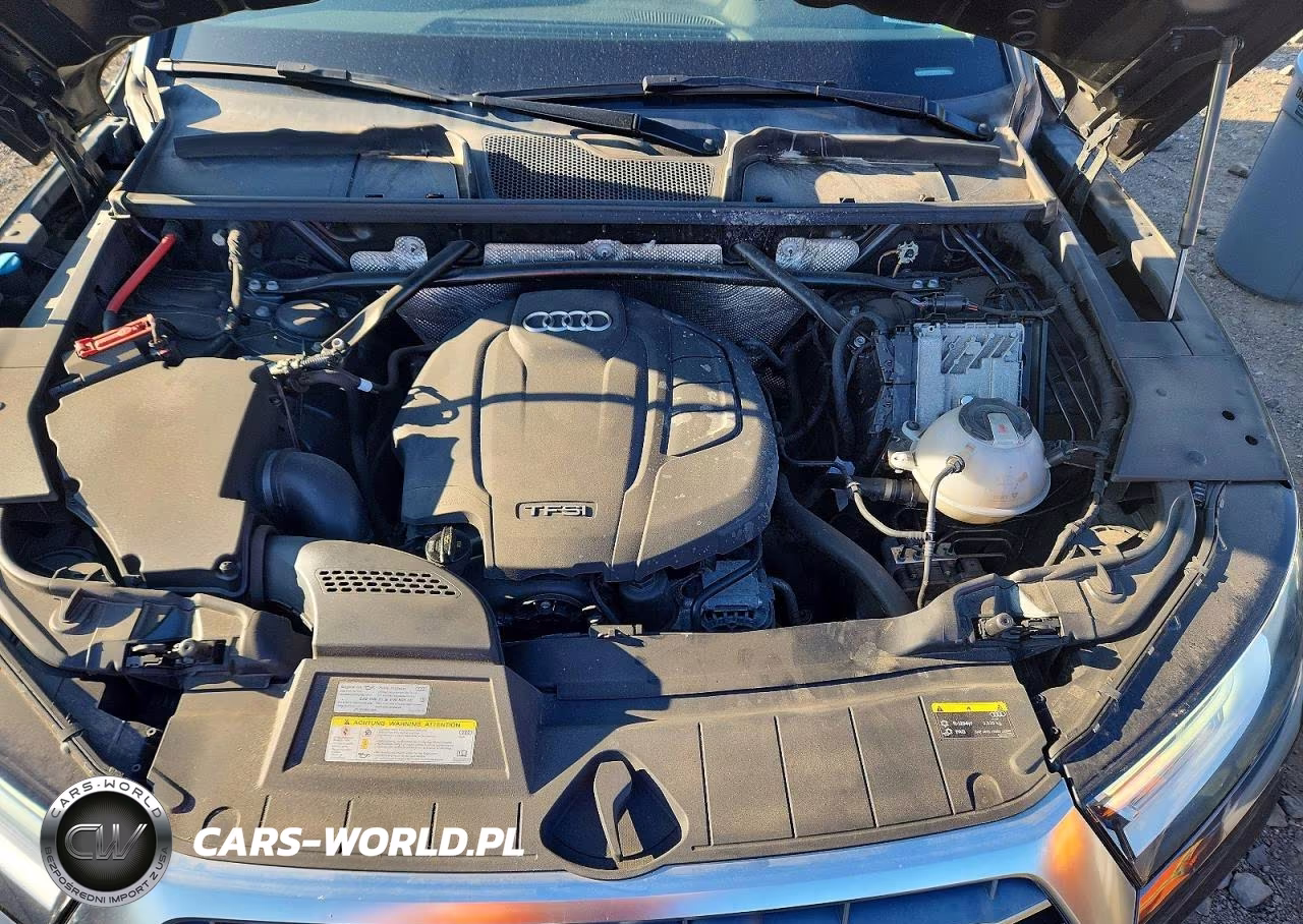 2019 Audi Q5 Premium VIN:WA1ANAFYXK2055422 - 12