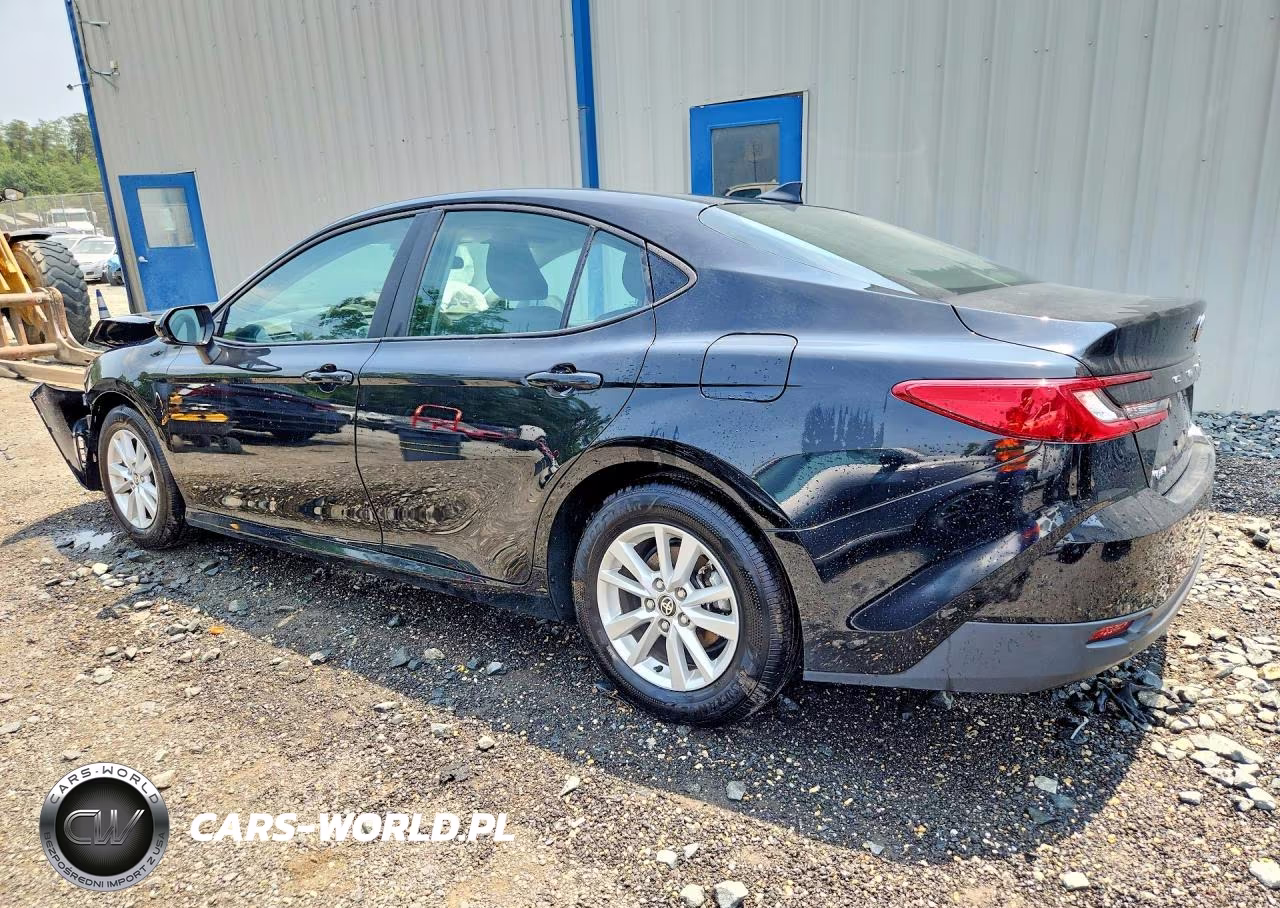 2025 Toyota Camry Le VIN:4T1DAACK5SU138271 - 2