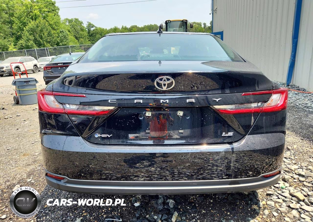 2025 Toyota Camry Le VIN:4T1DAACK5SU138271 - 6