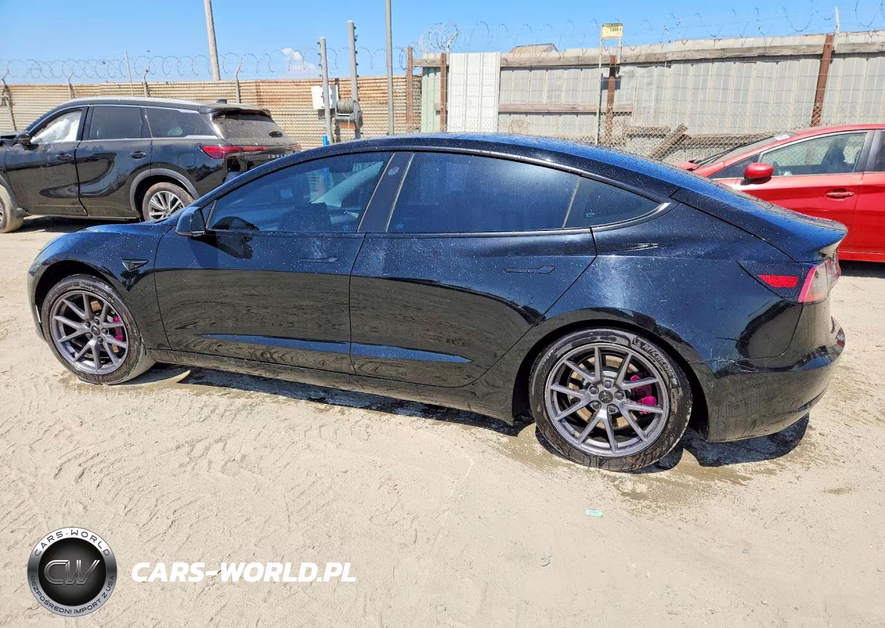 2021 Tesla Model 3 VIN:5YJ3E1EB5MF068087 - 2