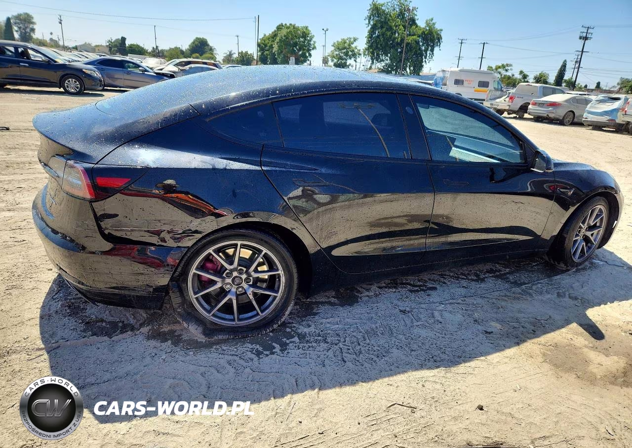 2021 Tesla Model 3 VIN:5YJ3E1EB5MF068087 - 3