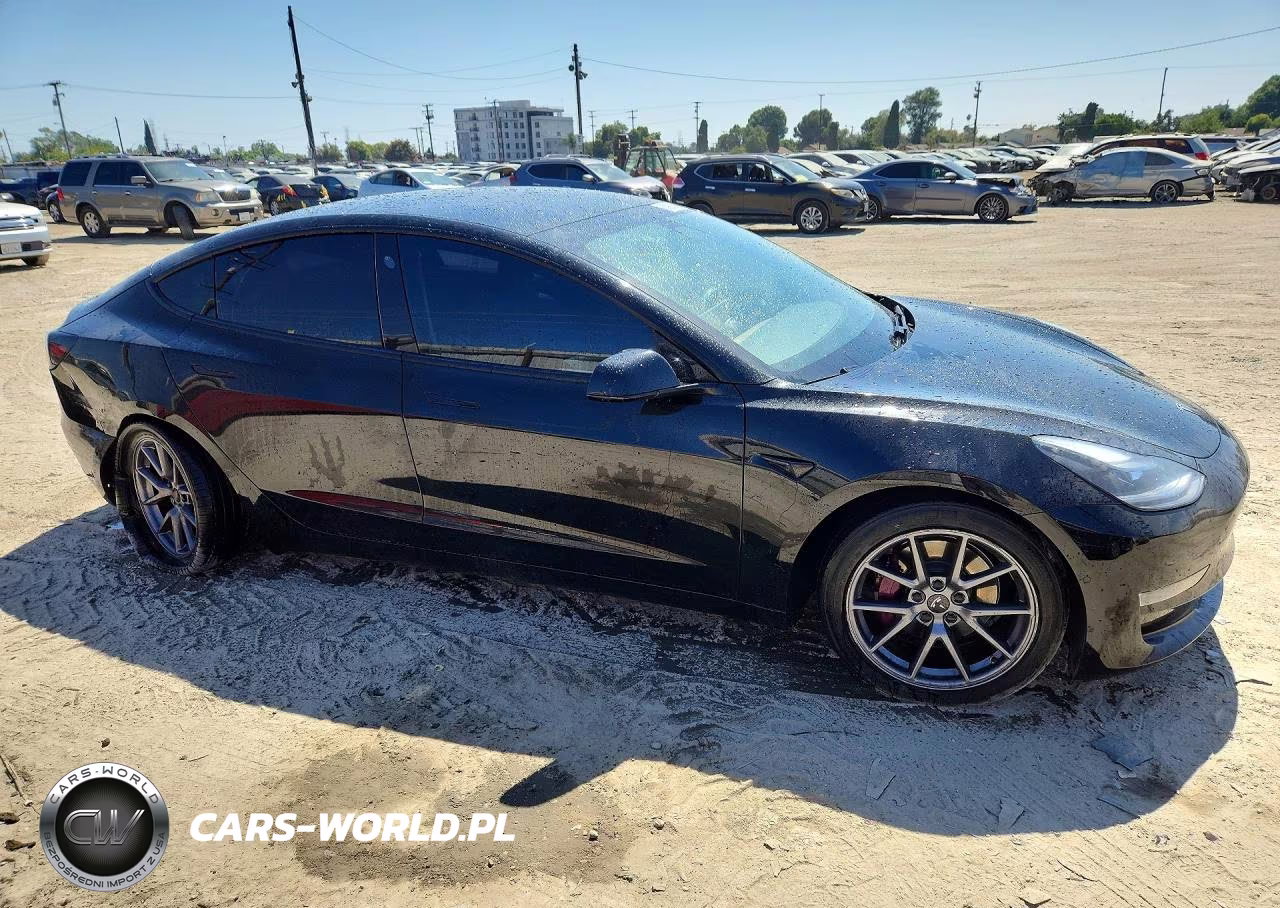2021 Tesla Model 3 VIN:5YJ3E1EB5MF068087 - 4