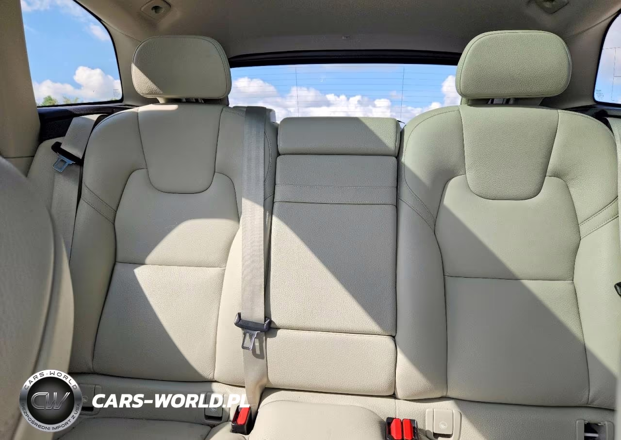 2020 Volvo Xc60 T5 Momentum VIN:YV4102DK7L1585375 - 10