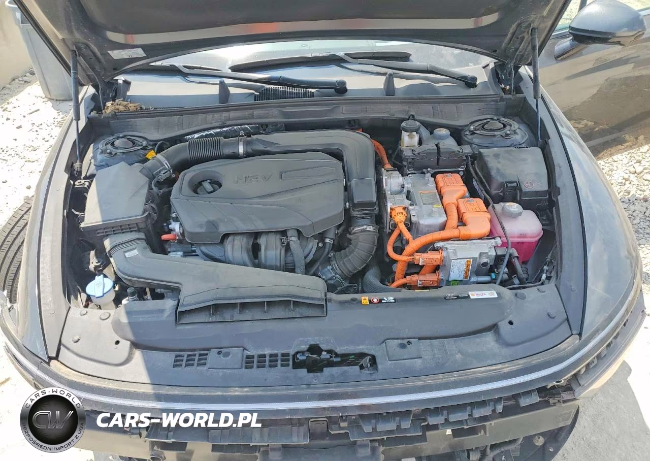 2024 Hyundai Sonata Hybrid Limited VIN:KMHL54JJ7RA101570 - 11