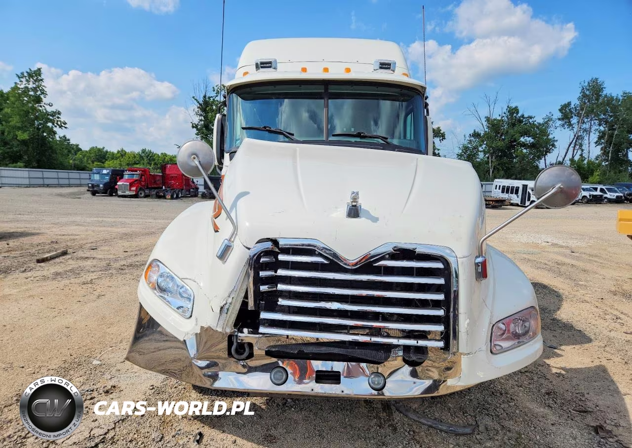 2018 Mack Cxu613 Semi Truck VIN:1M1AW09Y3JM086975 - 5