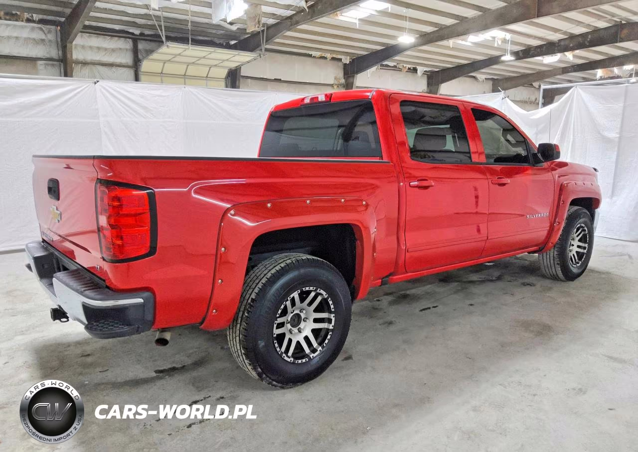 2018 Chevrolet Silverado C1500 Lt VIN:3GCPCREC8JG136550 - 3