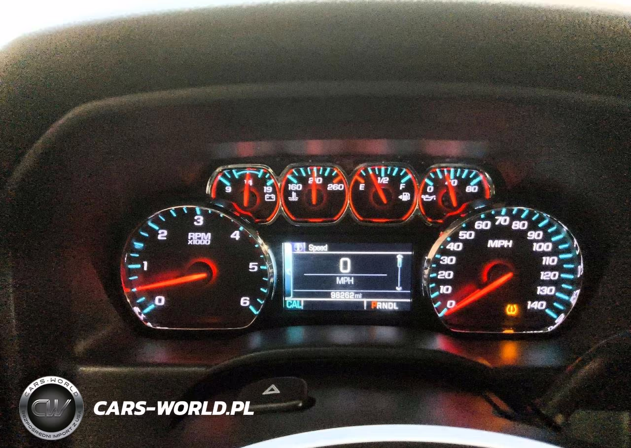 2018 Chevrolet Silverado C1500 Lt VIN:3GCPCREC8JG136550 - 9