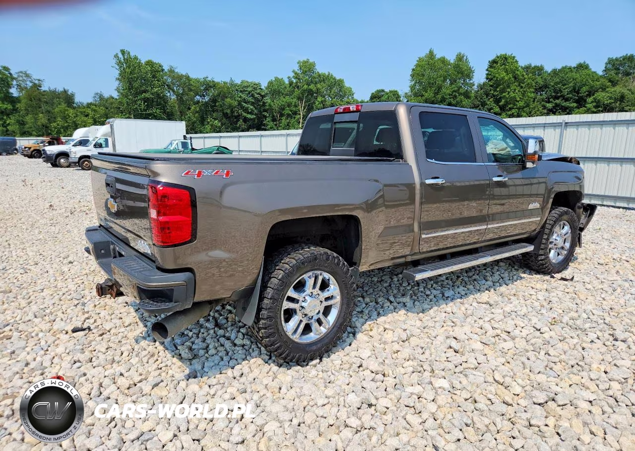 2015 Chevrolet Silverado K2500 High Country VIN:1GC1KXE89FF603802 - 3
