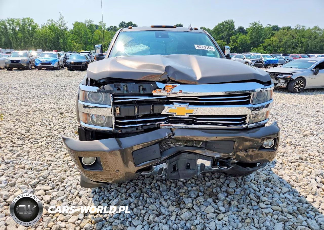 2015 Chevrolet Silverado K2500 High Country VIN:1GC1KXE89FF603802 - 5