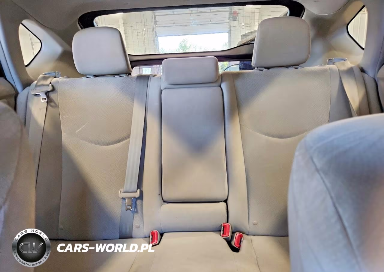2011 Toyota Prius Two VIN:JTDKN3DU7B1422711 - 10