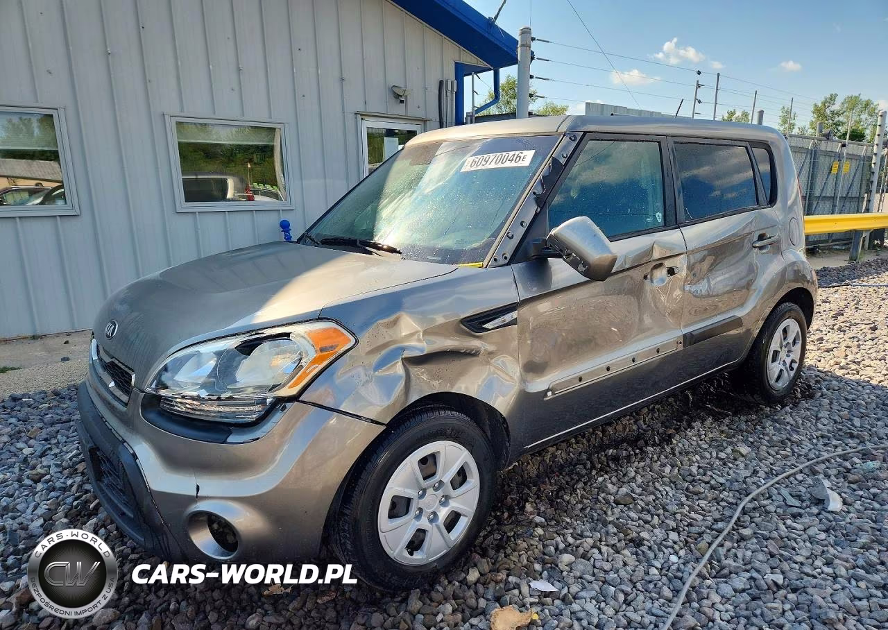 2013 Kia Soul Base