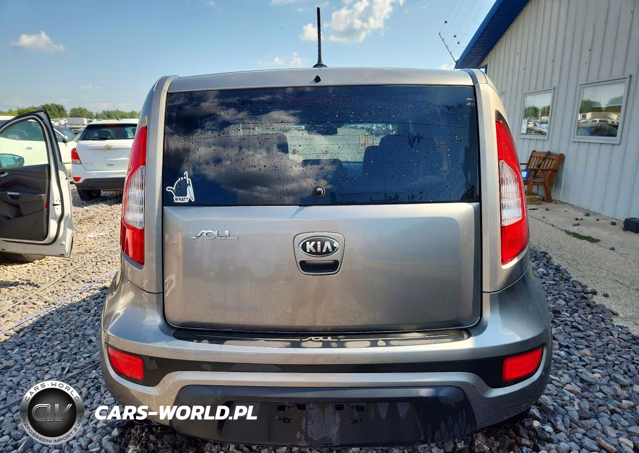 2013 Kia Soul Base VIN:KNDJT2A59D7490629 - 6
