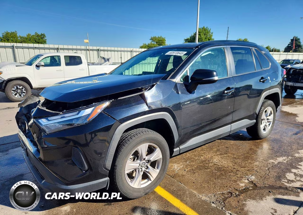 2023 Toyota Rav4 Xle – zdjęcie 1 z 13