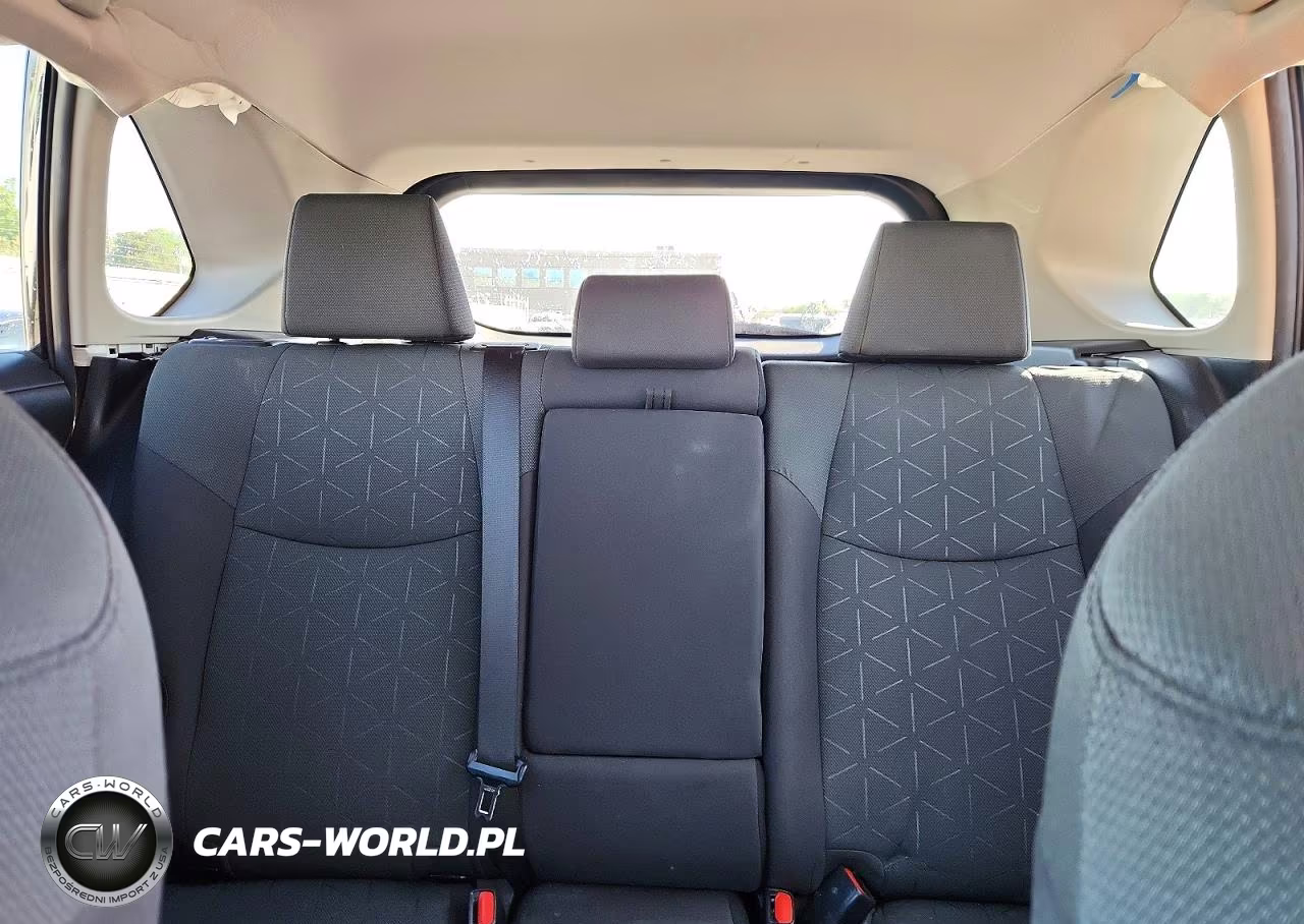 2023 Toyota Rav4 Xle VIN:2T3P1RFV9PW376382 - 10