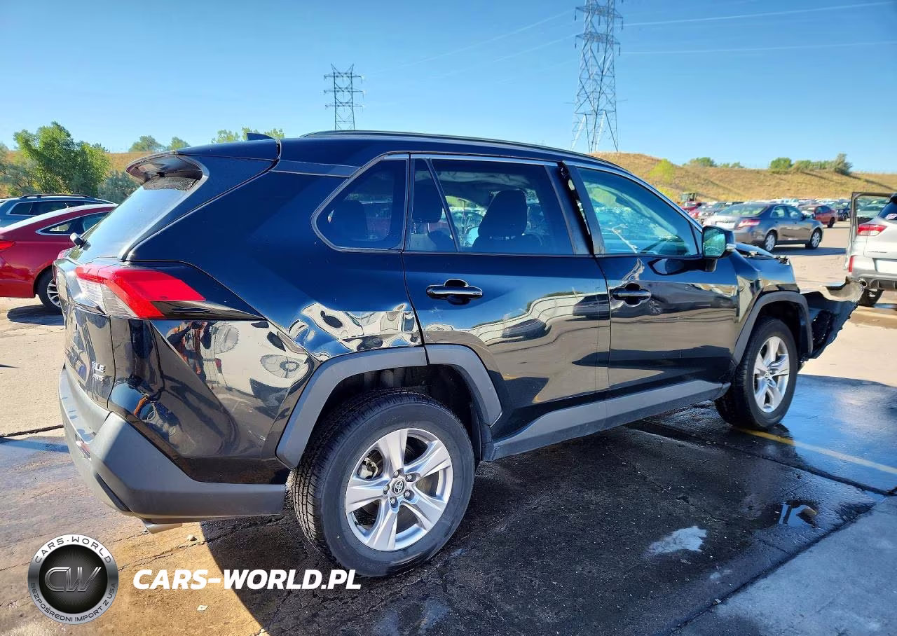 2023 Toyota Rav4 Xle VIN:2T3P1RFV9PW376382 - 3