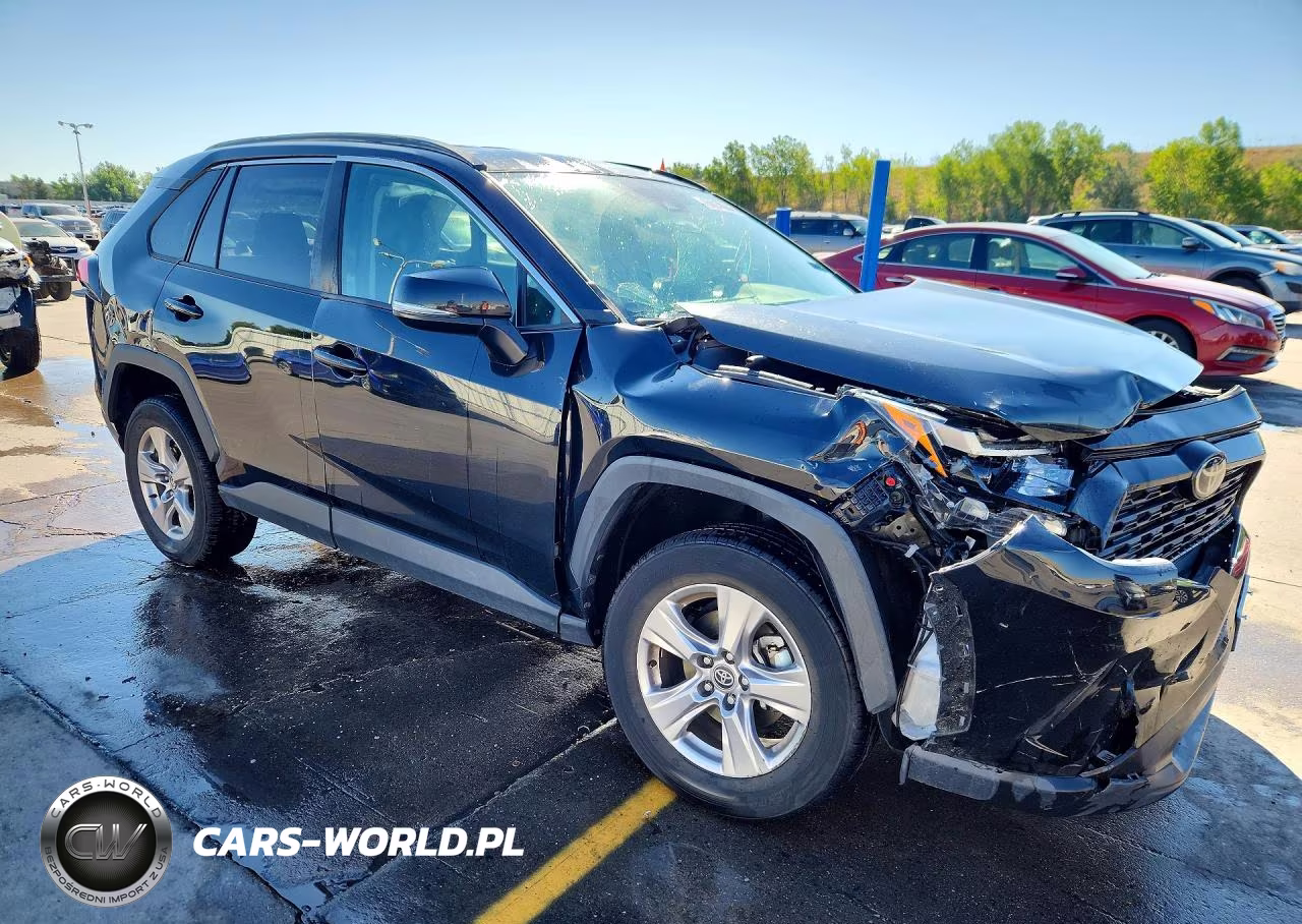 2023 Toyota Rav4 Xle VIN:2T3P1RFV9PW376382 - 4