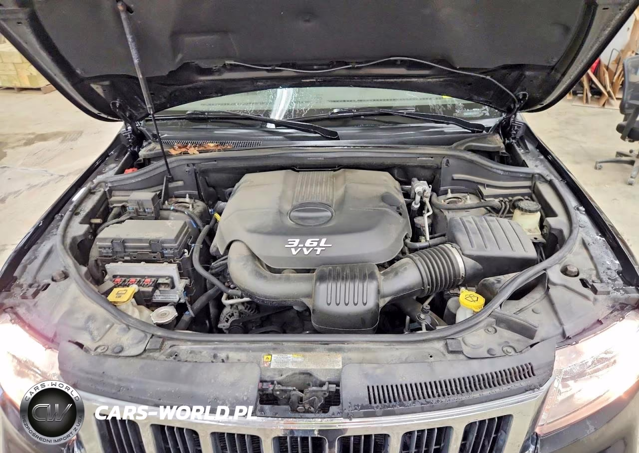 2012 Jeep Grand Cherokee Laredo VIN:1C4RJFAG5CC220580 - 12