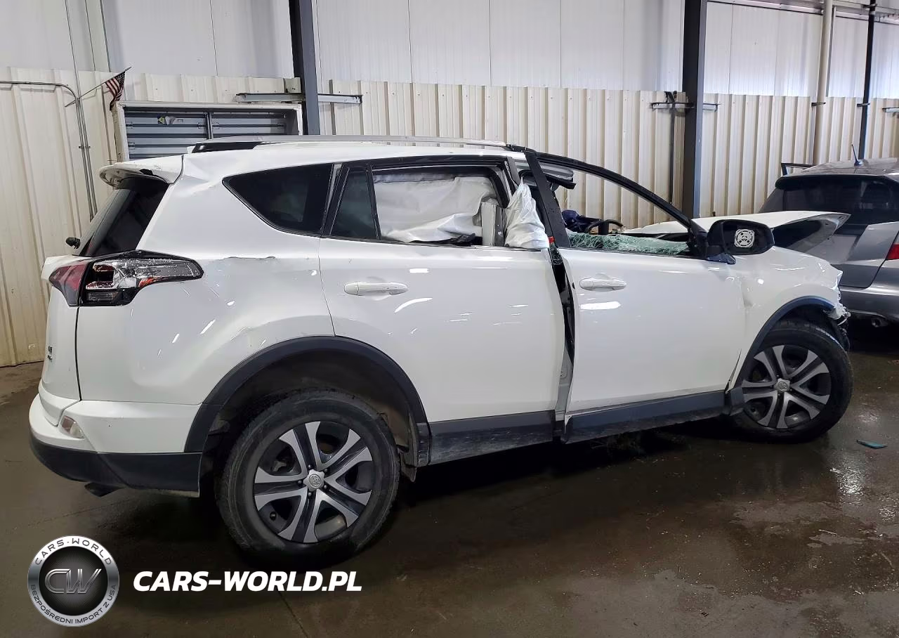 2016 Toyota Rav4 Le VIN:JTMBFREV9GJ063828 - 3
