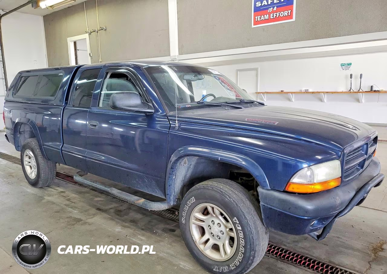 2003 Dodge Dakota Sport VIN:1D7HG32NX3S108715 - 4