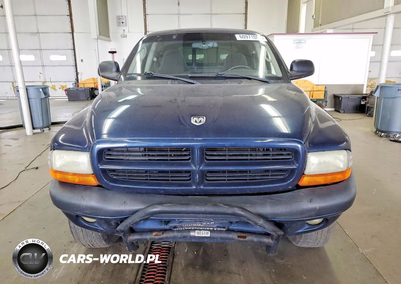 2003 Dodge Dakota Sport VIN:1D7HG32NX3S108715 - 5