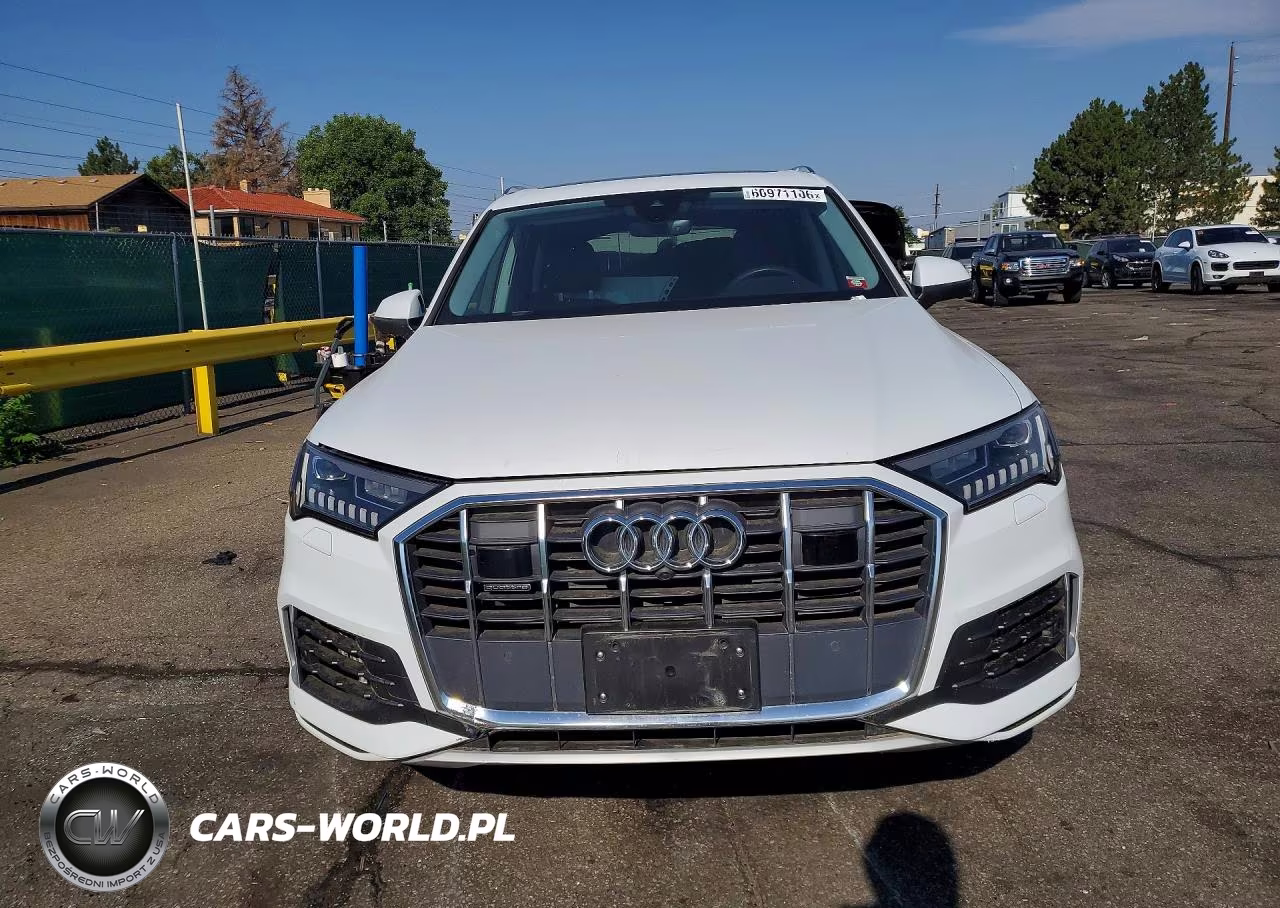 2023 Audi Q7 Premium VIN:WA1AXBF71PD016429 - 5