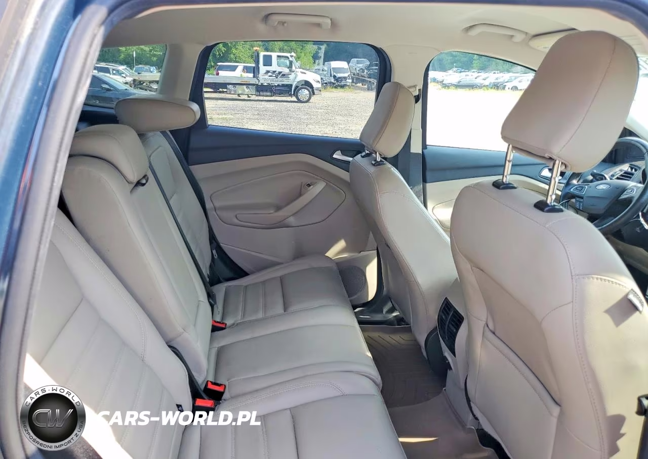 2019 Ford Escape Sel VIN:1FMCU9HD9KUB41282 - 10
