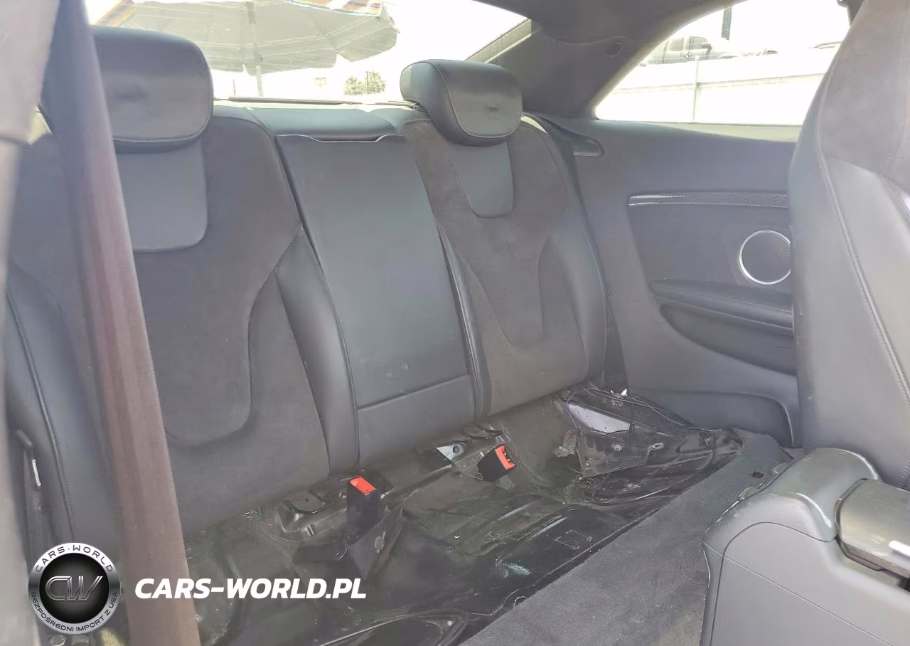 2014 Audi Rs5 VIN:WUAC6AFR1EA900787 - 10