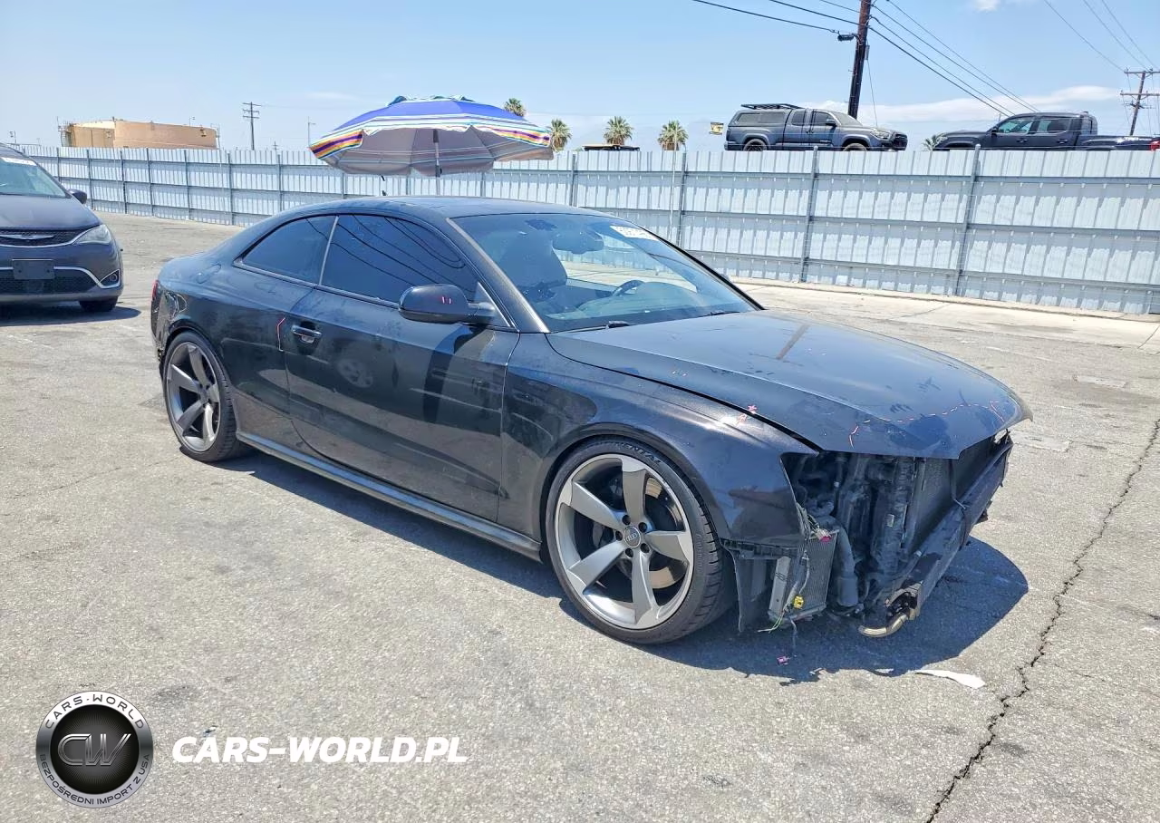 2014 Audi Rs5 VIN:WUAC6AFR1EA900787 - 4