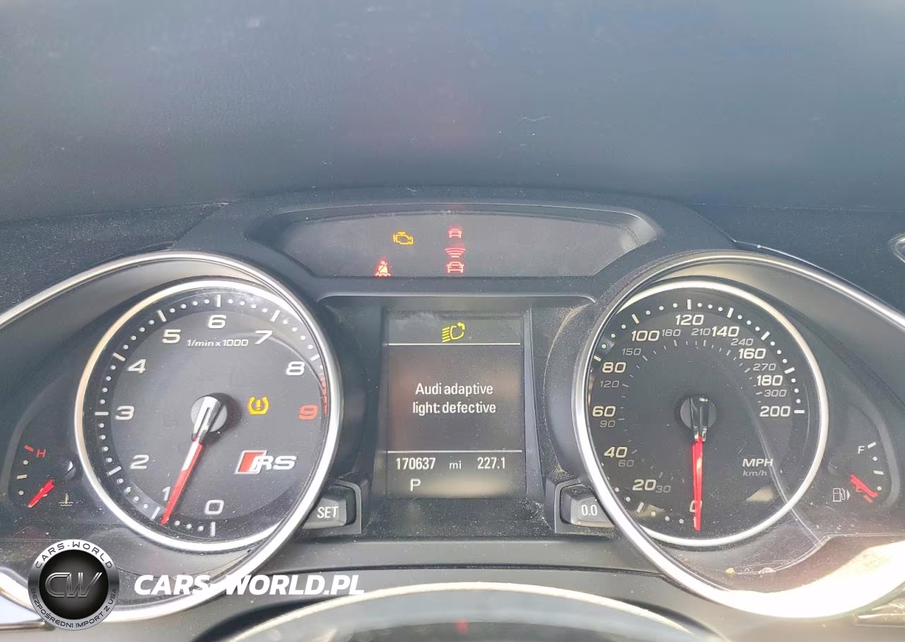 2014 Audi Rs5 VIN:WUAC6AFR1EA900787 - 9
