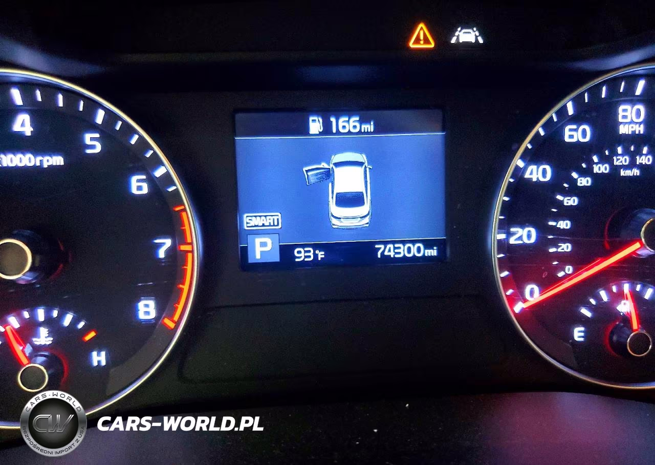 2020 Kia Forte Lxs VIN:3KPF24AD1LE173972 - 9