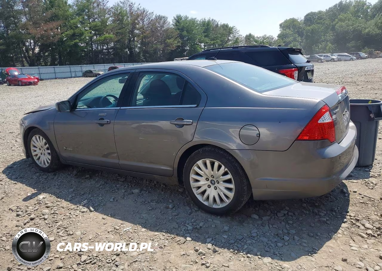 2010 Ford Fusion Hybrid VIN:3FADP0L35AR275311 - 2