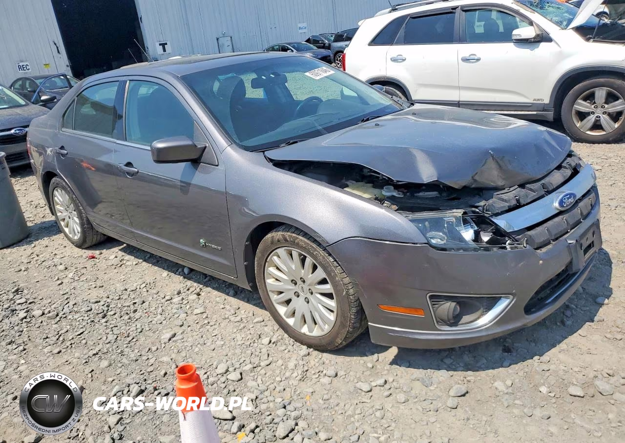 2010 Ford Fusion Hybrid VIN:3FADP0L35AR275311 - 4