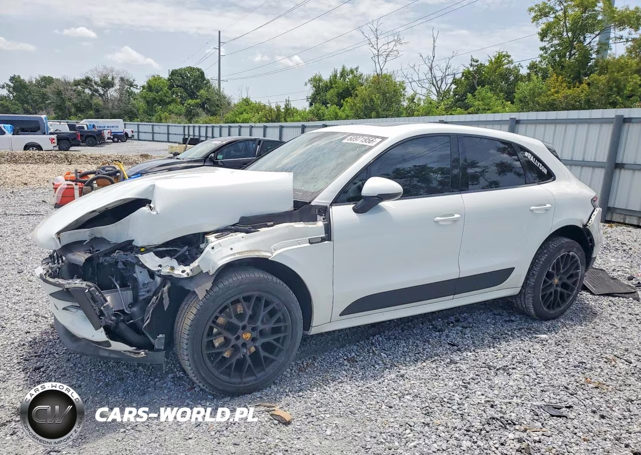 2020 Porsche Macan