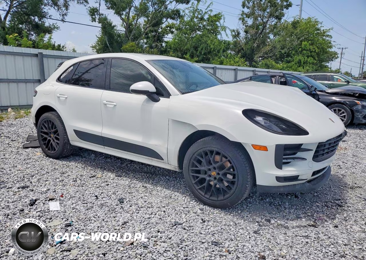 2020 Porsche Macan VIN:WP1AA2A58LLB11713 - 4