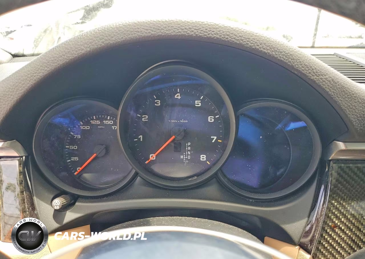 2020 Porsche Macan VIN:WP1AA2A58LLB11713 - 9