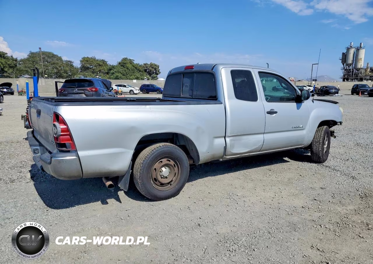 2010 Toyota Tacoma Access Cab VIN:5TETX4CN8AZ739674 - 3