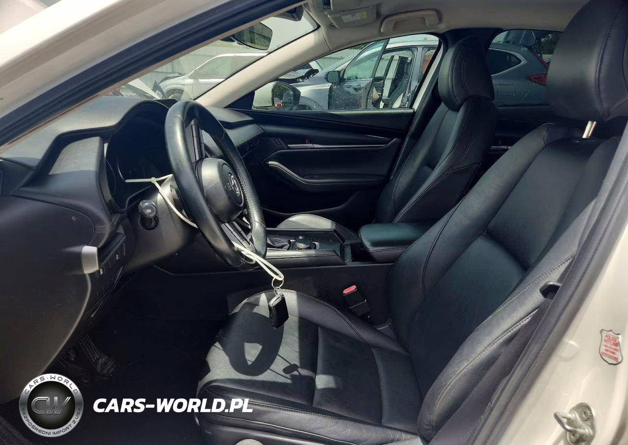 2021 Mazda 3 Select VIN:JM1BPABL4M1330662 - 7