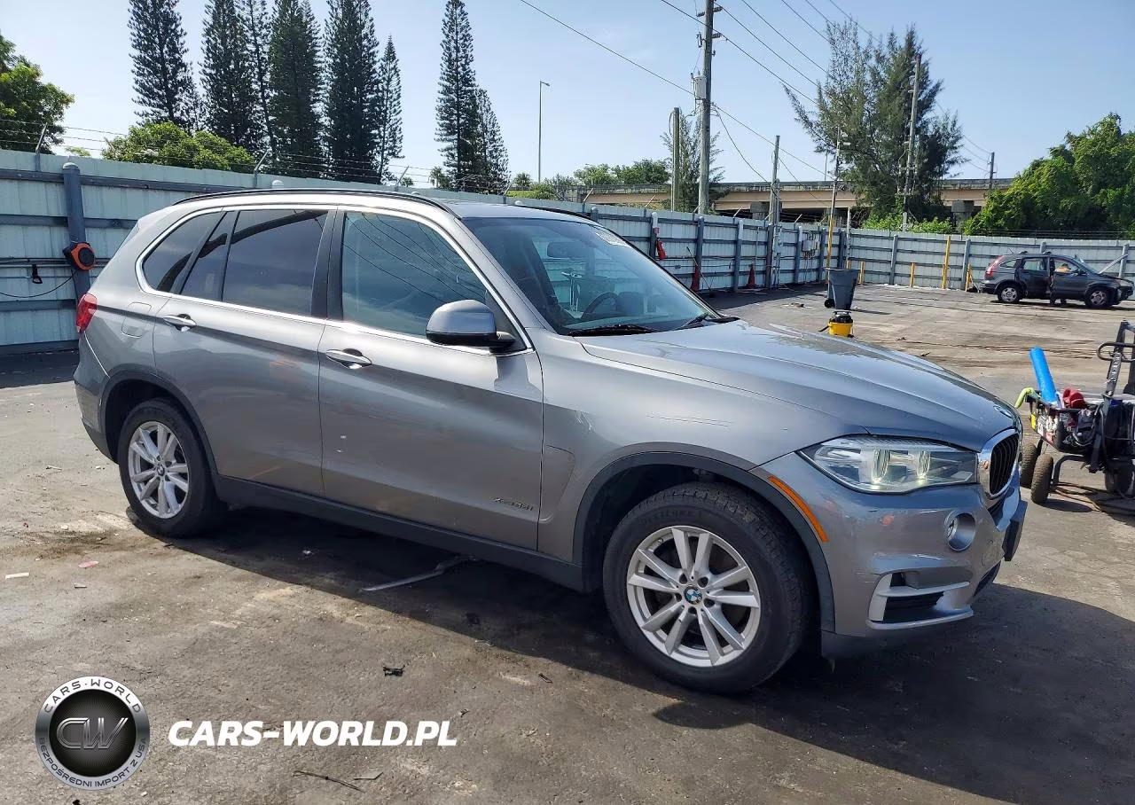 2014 BMW X5 xDrive35I VIN:5UXKR0C59E0C27511 - 4