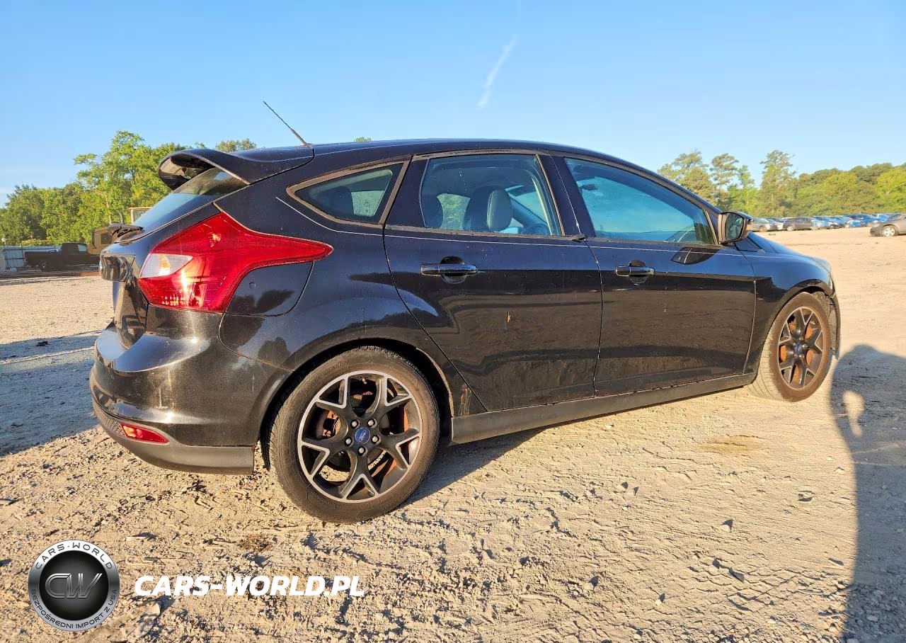 2014 Ford Focus Se VIN:1FADP3K27EL154293 - 3