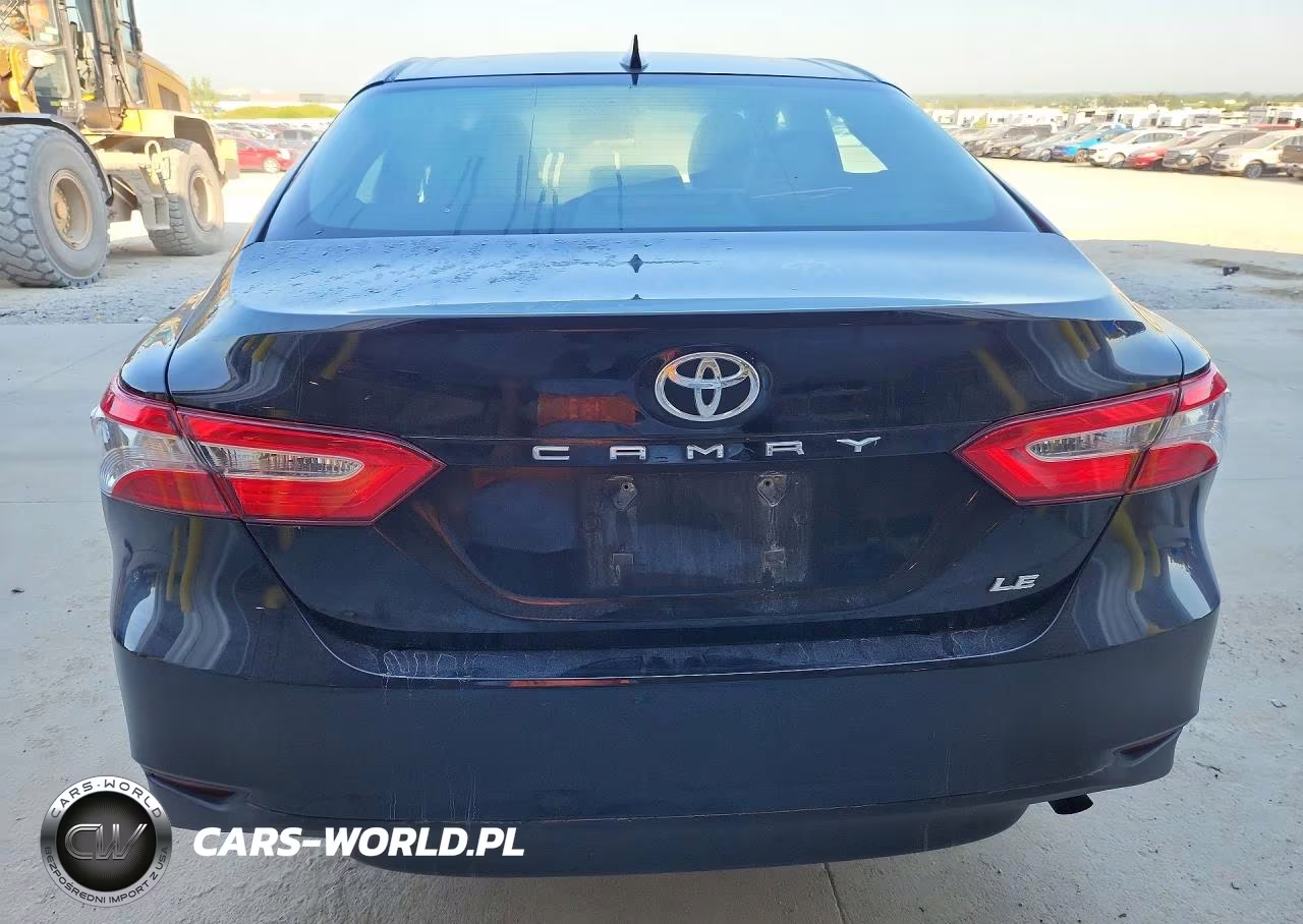 2019 Toyota Camry Le VIN:4T1B11HK9KU801339 - 6