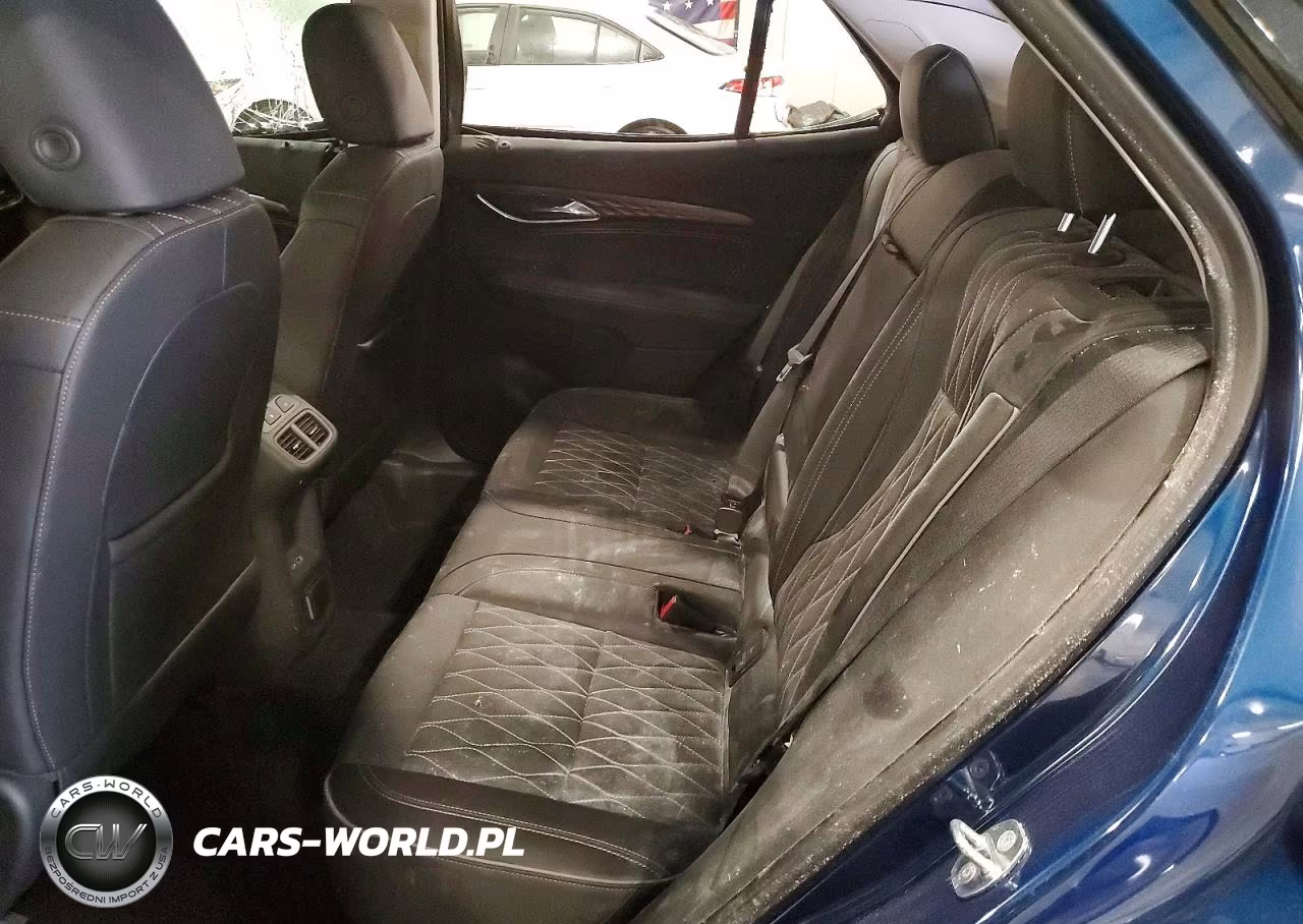 2023 Buick Envision Avenir VIN:LRBFZSR45PD143271 - 11
