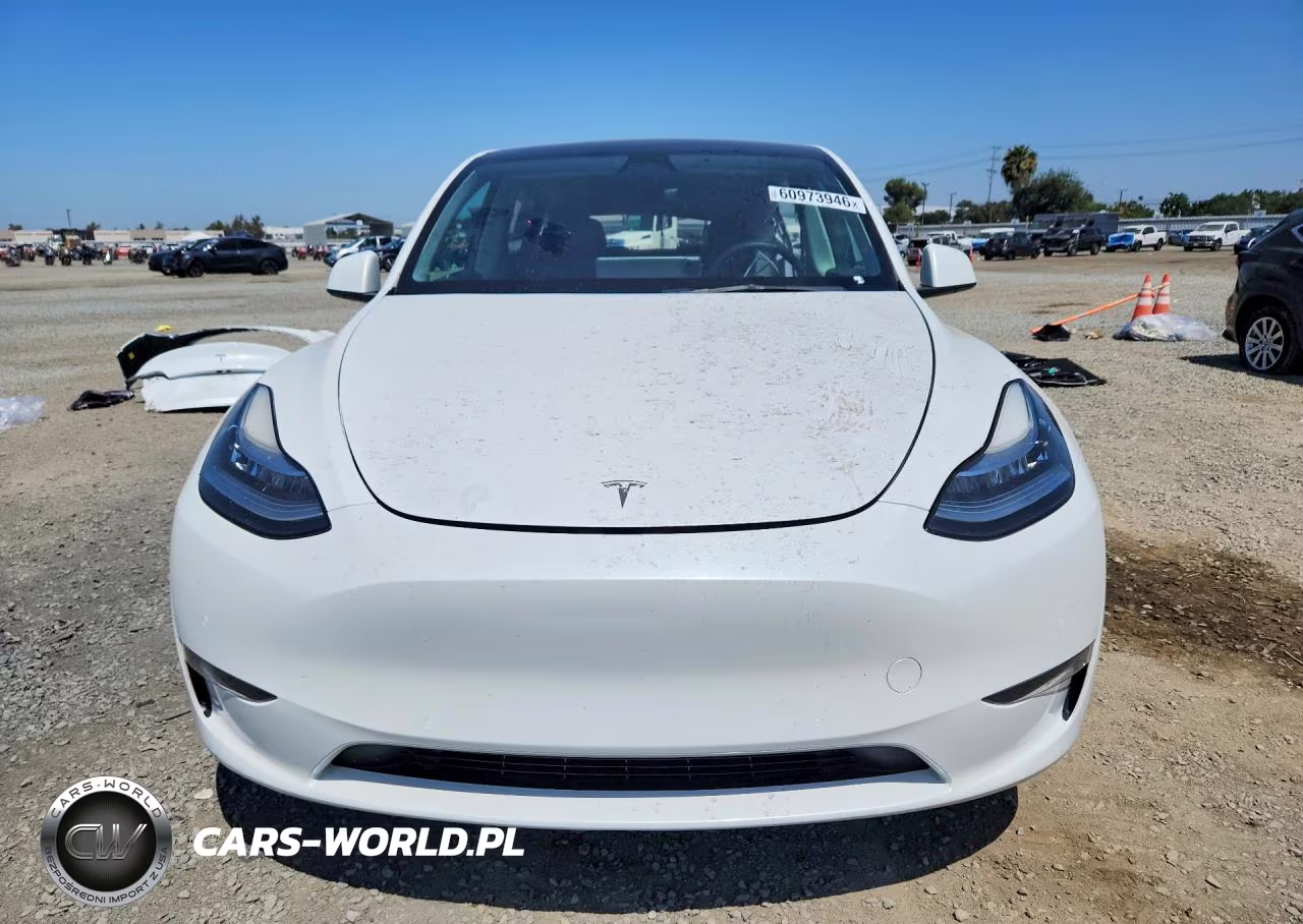 2022 Tesla Model Y VIN:7SAYGDEE9NF364276 - 5