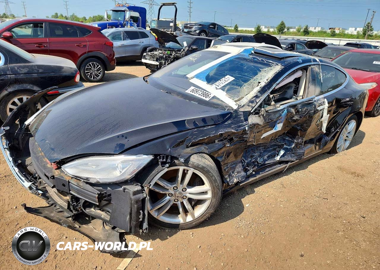 2015 Tesla Model S 70D – zdjęcie 1 z 12