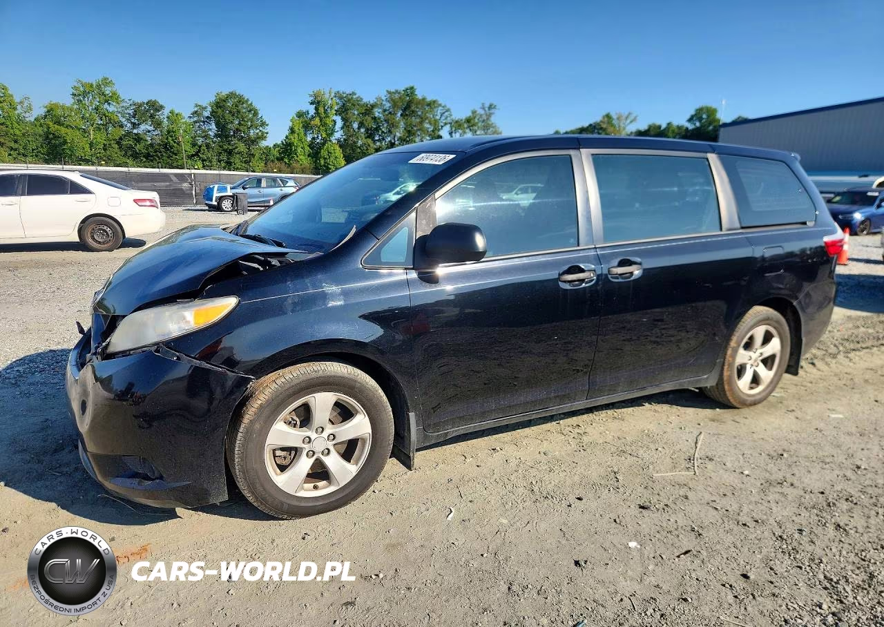 2015 Toyota Sienna L 7-Passenger