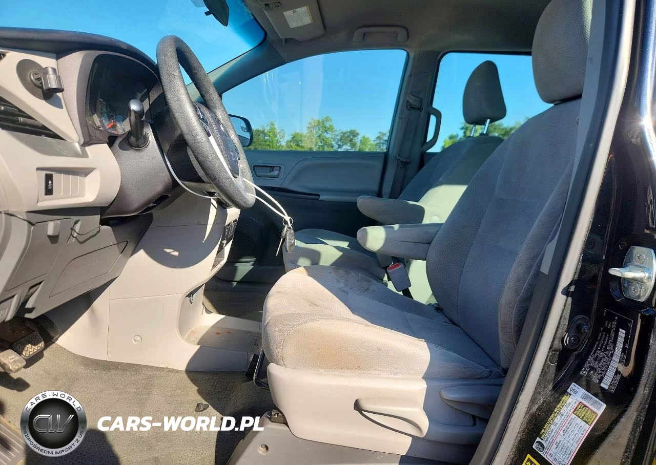 2015 Toyota Sienna L 7-Passenger VIN:5TDZK3DCXFS532143 - 7