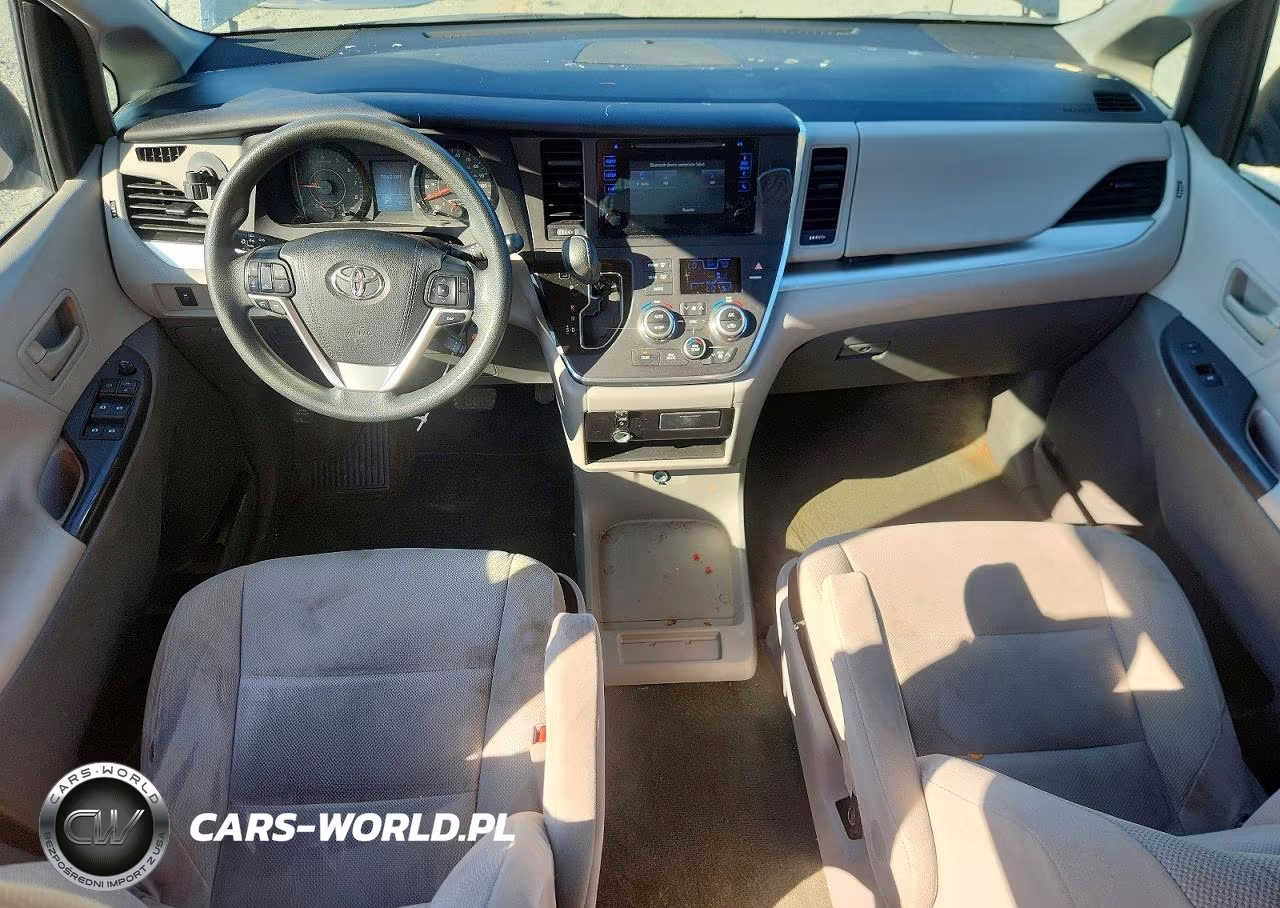 2015 Toyota Sienna L 7-Passenger VIN:5TDZK3DCXFS532143 - 8