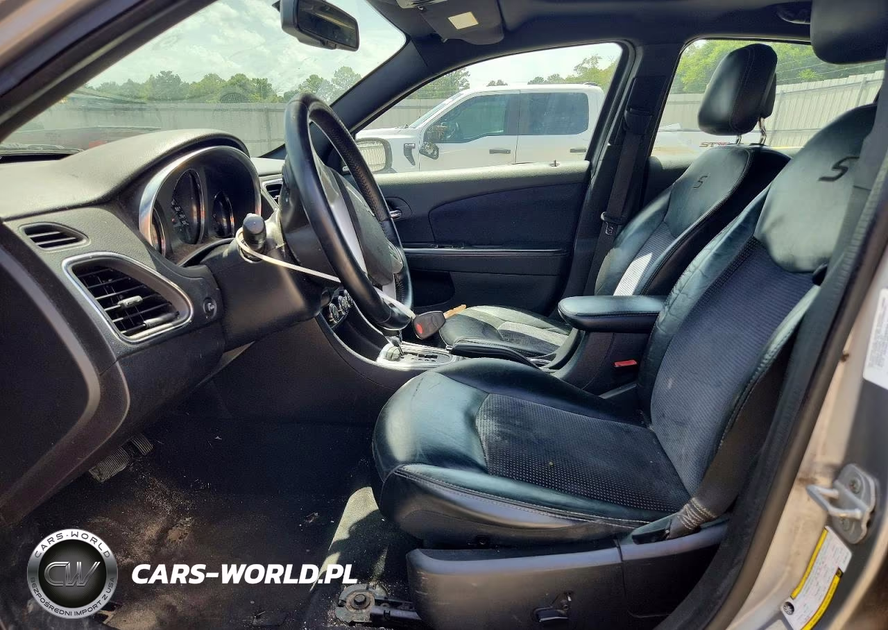 2014 Chrysler 200 Limited VIN:1C3CCBCG5EN136115 - 7